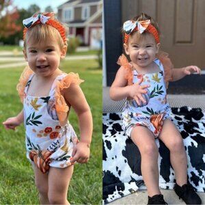 Y&K Boutique | Pumpkin Flower Baby Halter Bodysuit & Bow | Size 80/50